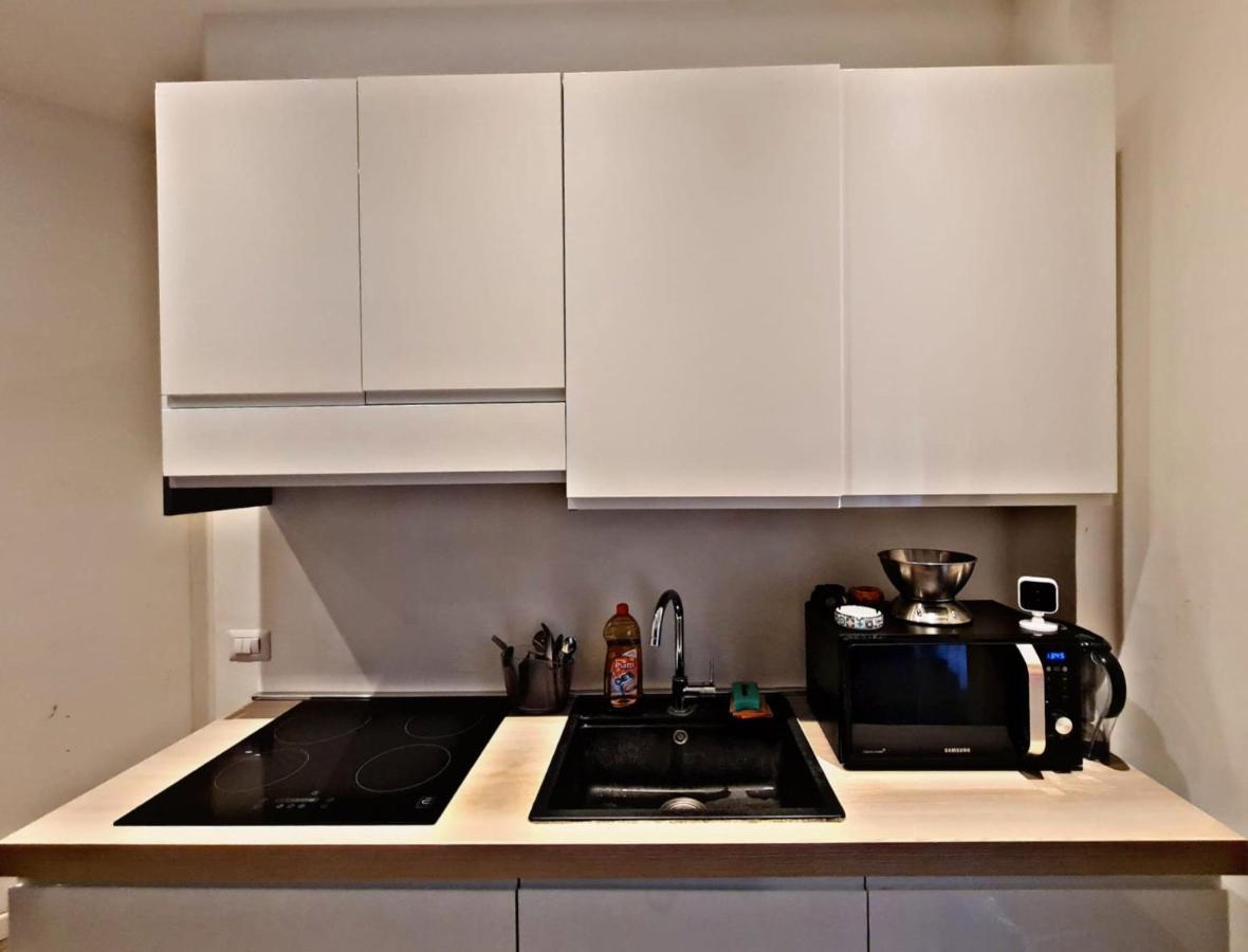 Modern Apartment Cozy Style Rome Buitenkant foto
